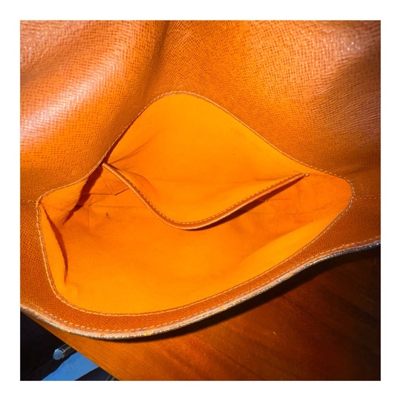 🧡CHIC🧡LOUIS VUITTON MUSETTE TANGO SHOULDER BAG - Picture 11 of 16